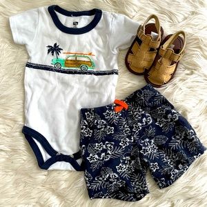 Hudson Baby bodysuit outfit 3 piece